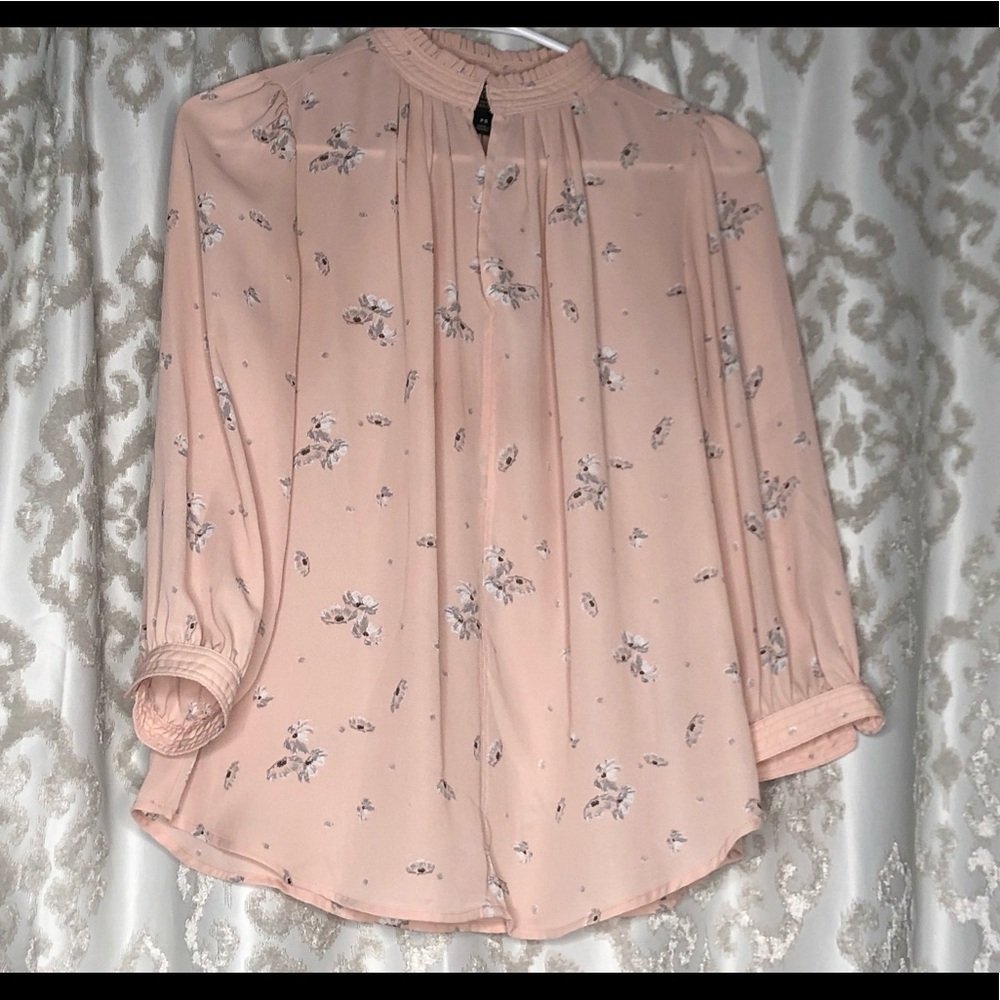 Worthington Floral Pink Blush Top